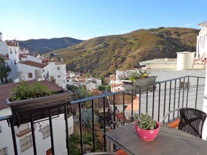 Casa Carril uitzicht op het dorpje El Borge