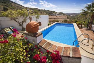 Cortijo Lagar de Luisa met huisjes in La Axarquia Andalusie met zwembad - Cortijo Lagar de Luisa